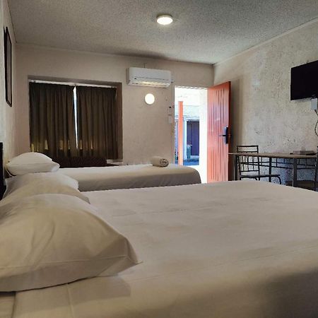 Kings Court Motor Lodge แฮมิลตัน ภายนอก รูปภาพ