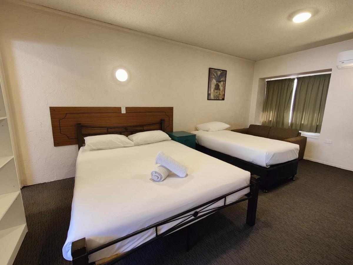Kings Court Motor Lodge แฮมิลตัน ภายนอก รูปภาพ